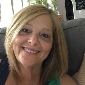 Meet your Posher, Sandy